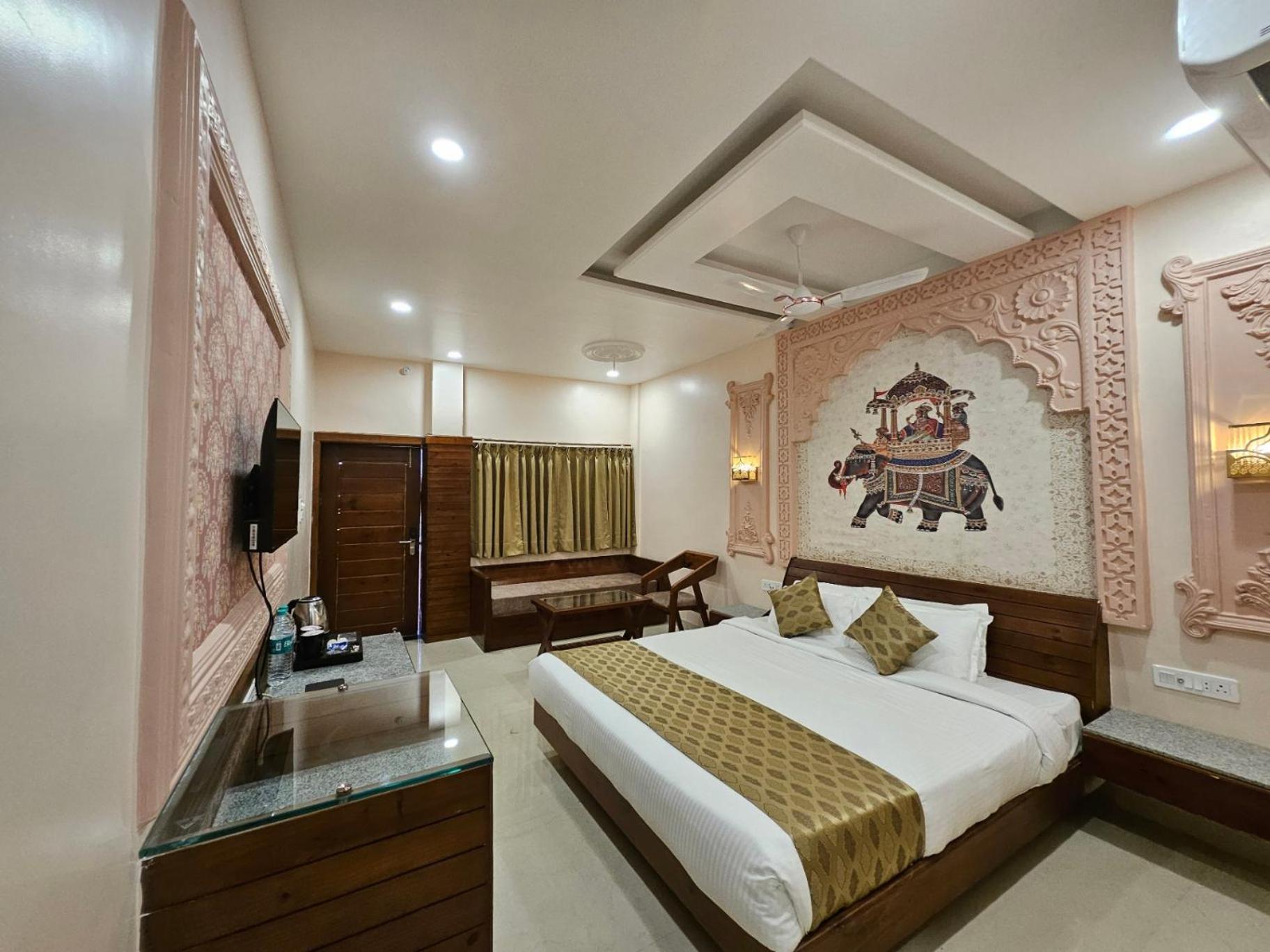 The Mewar Palace And Resort Shivpurī エクステリア 写真