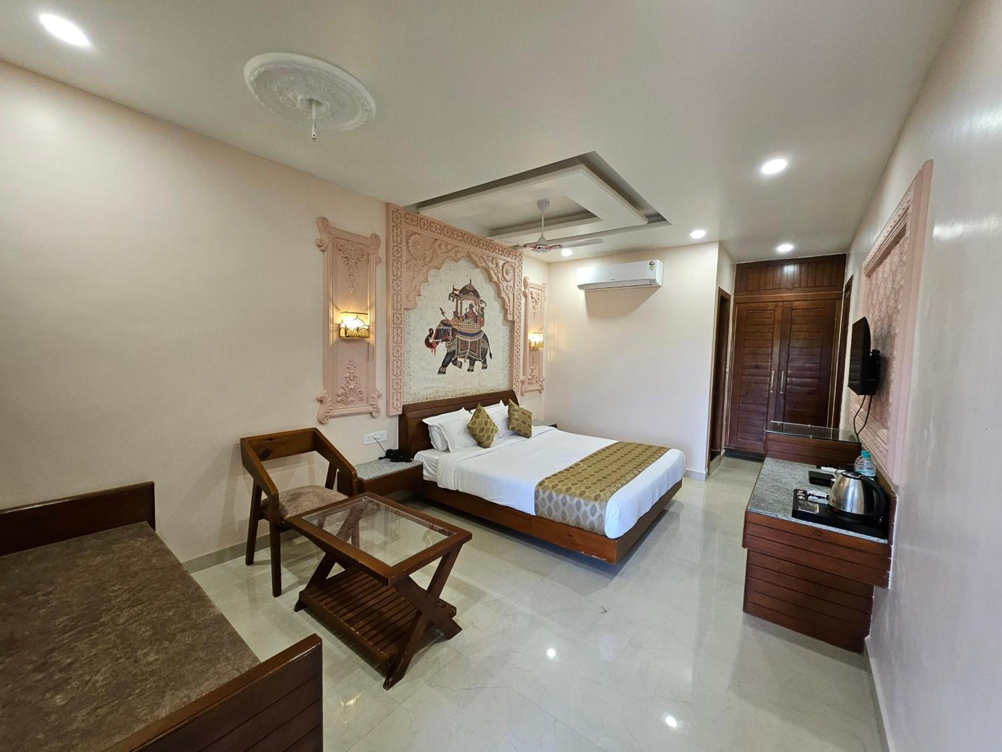 The Mewar Palace And Resort Shivpurī エクステリア 写真